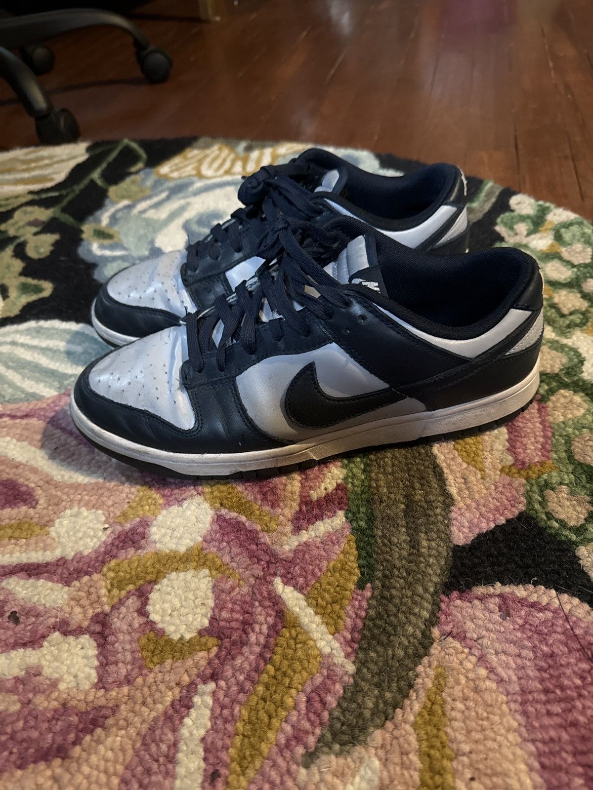 Nike Nike Georgetown SB Dunk Size US 10 / EU 43 - 1 Thumbnail