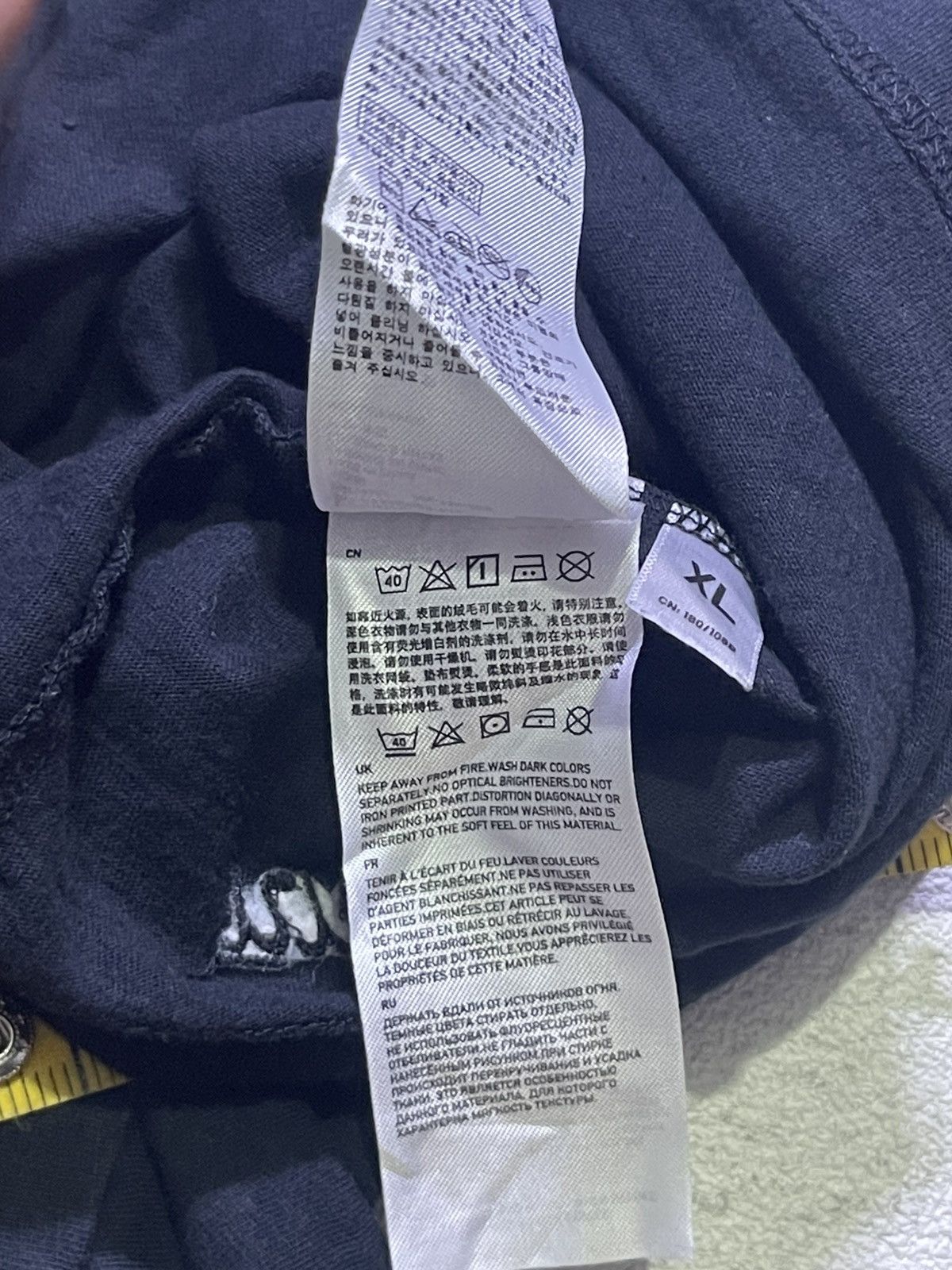 Undercover × Uniqlo UNDERCOVER X UNIQLO long sleeve tshirt Size US M / EU 48-50 / 2 - 5 Thumbnail