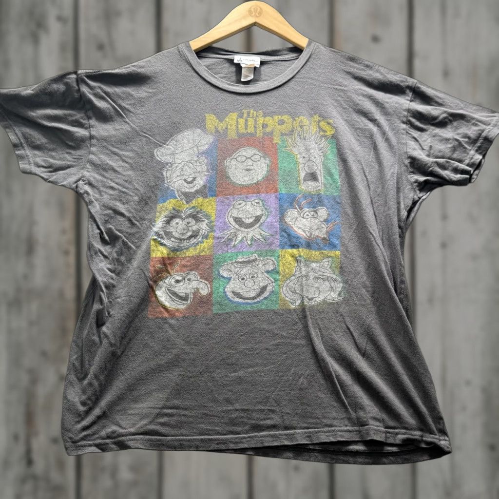 Disney Disney Shirt Mens XL Gray The Muppets Character Grid Graphic Tee Logo Crewneck Size US XL / EU 56 / 4 - 1 Thumbnail