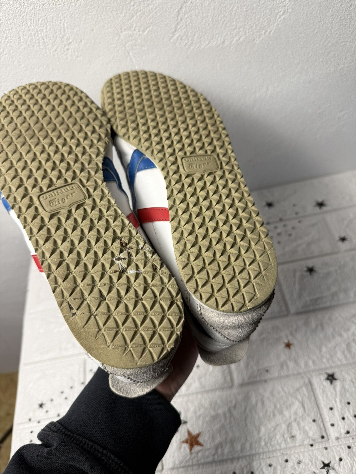 Onitsuka Tiger ONITSUKA TIGER MEXICO 66 Casual US9.5 UK8.5 EUR43.5 Size US 9.5 / EU 42-43 - 12 Thumbnail