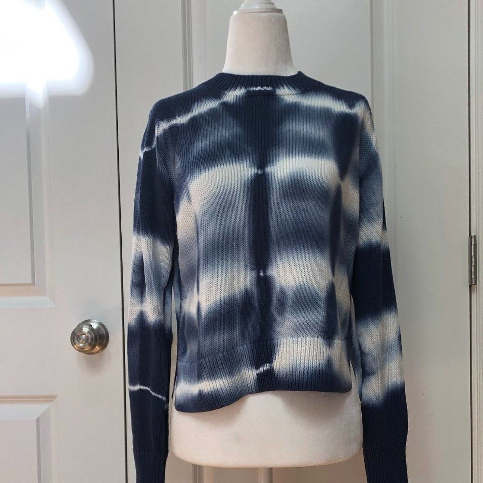 360Cashmere Tie-Dye Print Pullover Sweater from 360 Cashmere Size XS / US 0-2 / IT 36-38 - 2 Thumbnail