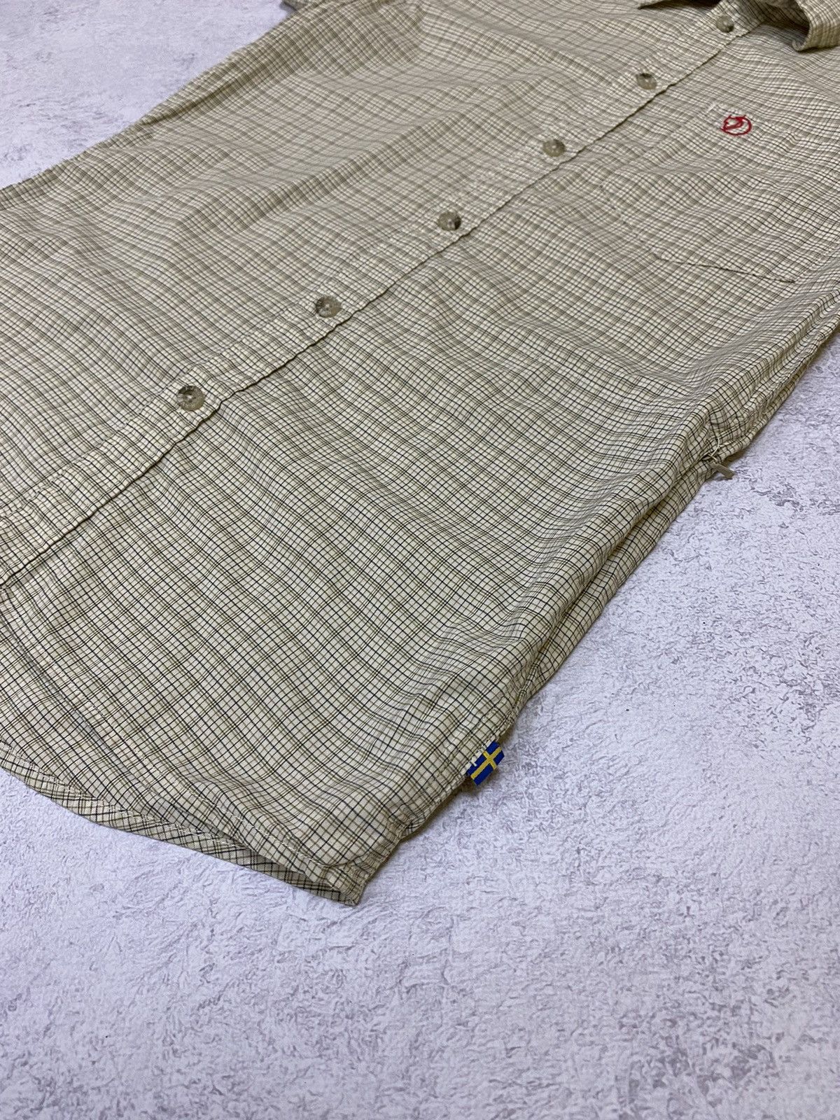 Fjallraven Fjallraven Men’s Button Up Shirt Size S Size US S / EU 44-46 / 1 - 4 Thumbnail