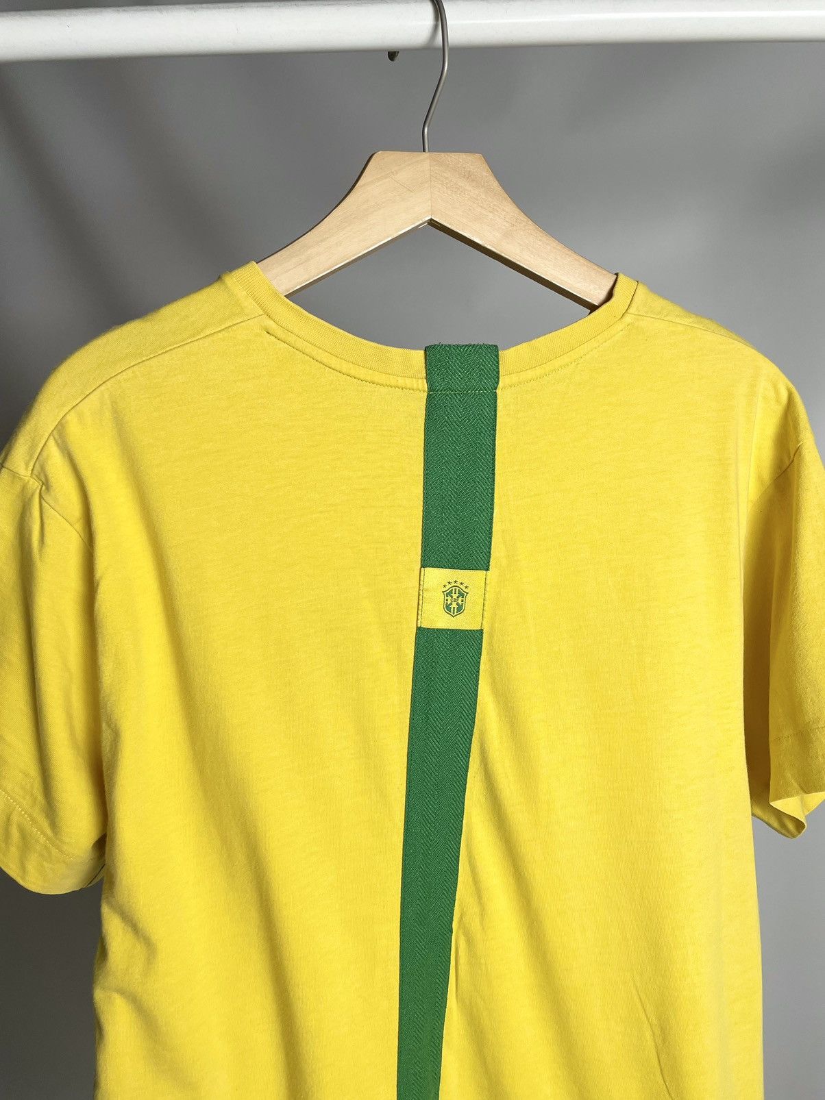Corteiz × Nike VINTAGE 🇧🇷 Nike Brasil Football Form jersey yellow Tee Size US XL / EU 56 / 4 - 13 Thumbnail