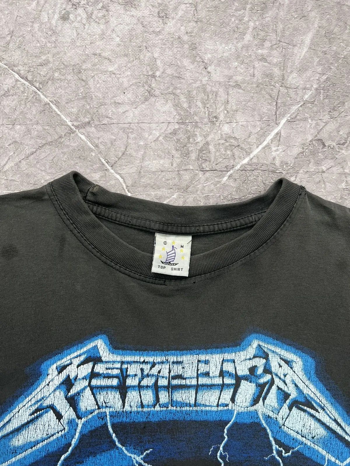 Band Tees × Metallica Metallica rare 90s ride the lightning t shirt faded Size US M / EU 48-50 / 2 - 4 Thumbnail