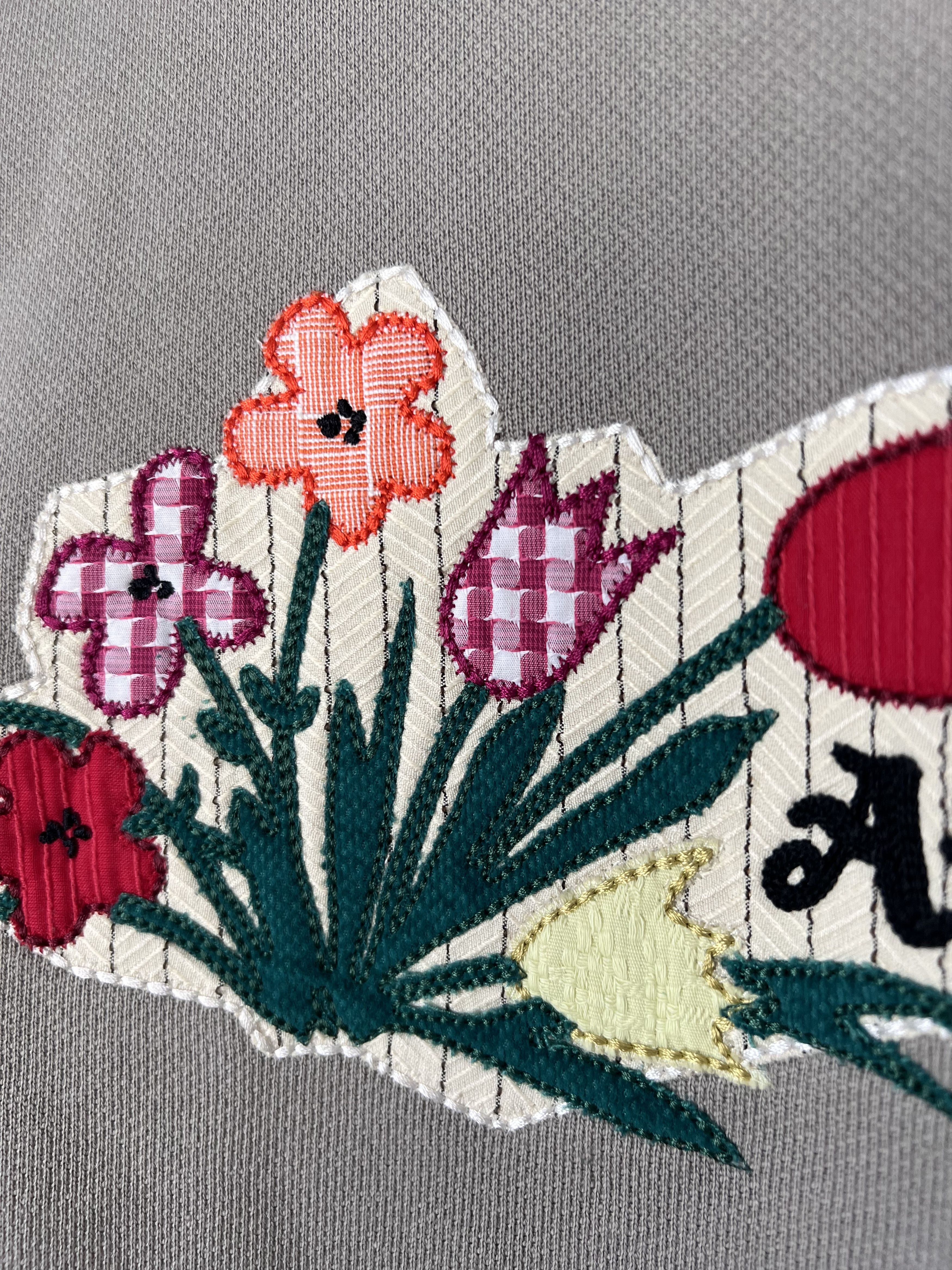 Aime Leon Dore Aime Leon Dore Floral Applique Crewneck Sweatshirt Size US L / EU 52-54 / 3 - 3 Thumbnail