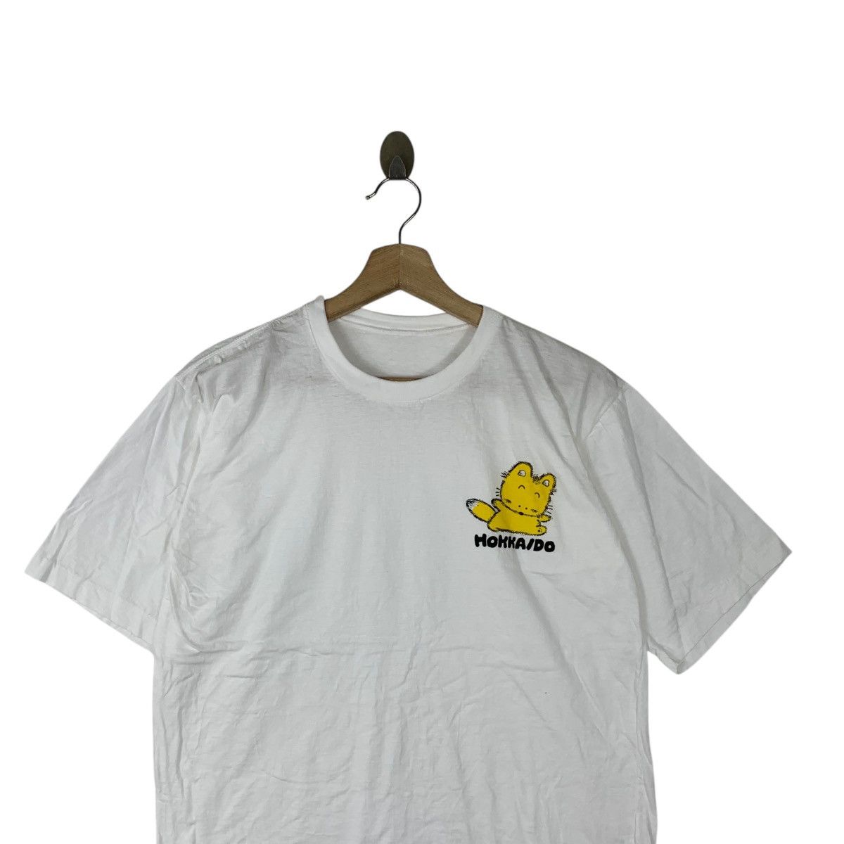 Vintage Vintage 90’ HOKKAIDO SAKHALIN FOX Anime Tee Shirt Top Size S / US 4 / IT 40 - 2 Thumbnail