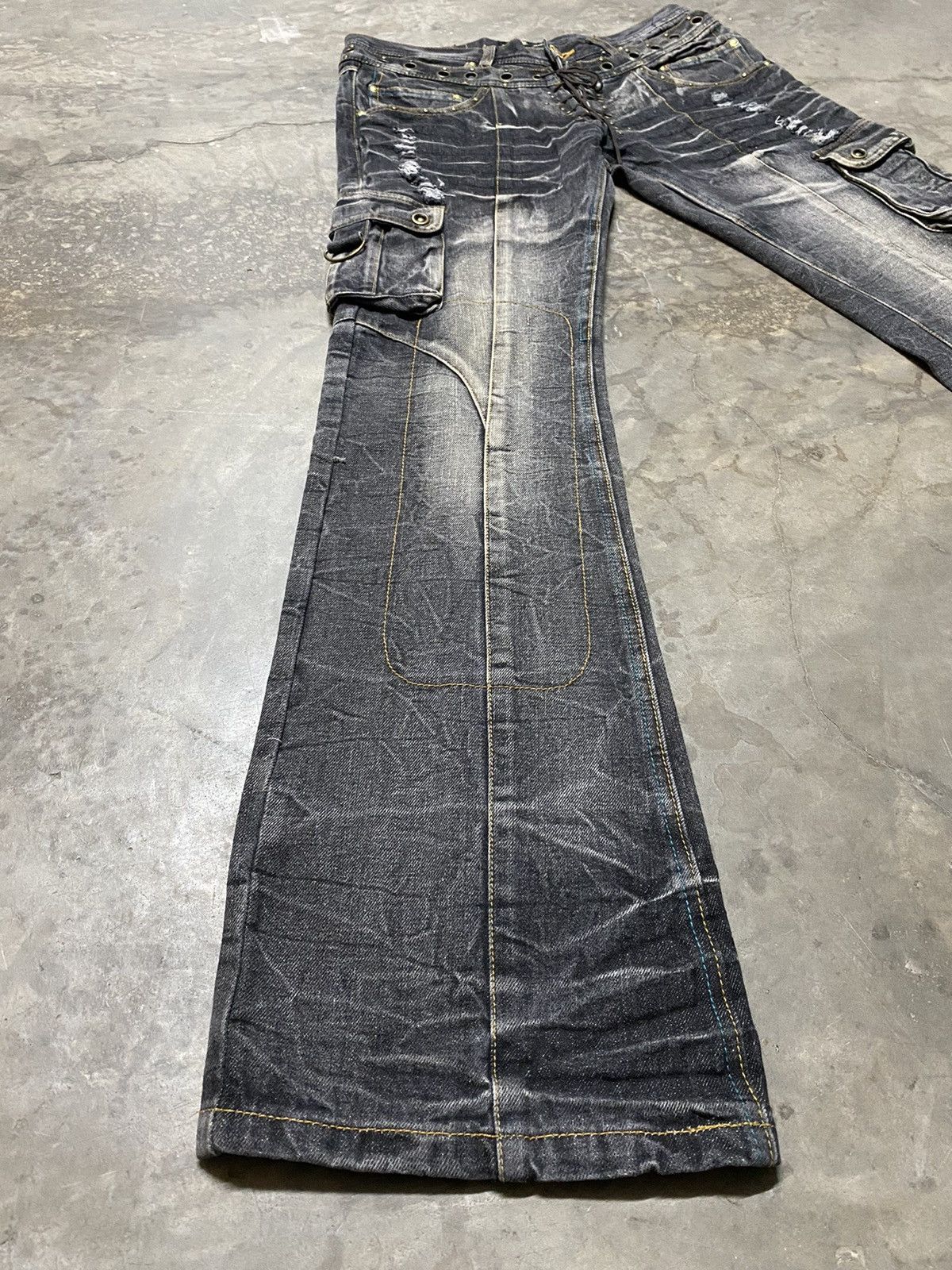14th Addiction × LOWBOX × Le Grande Bleu (L.G.B.) Flare Jeans Lowbox Bondage Size US 31 - 5 Thumbnail