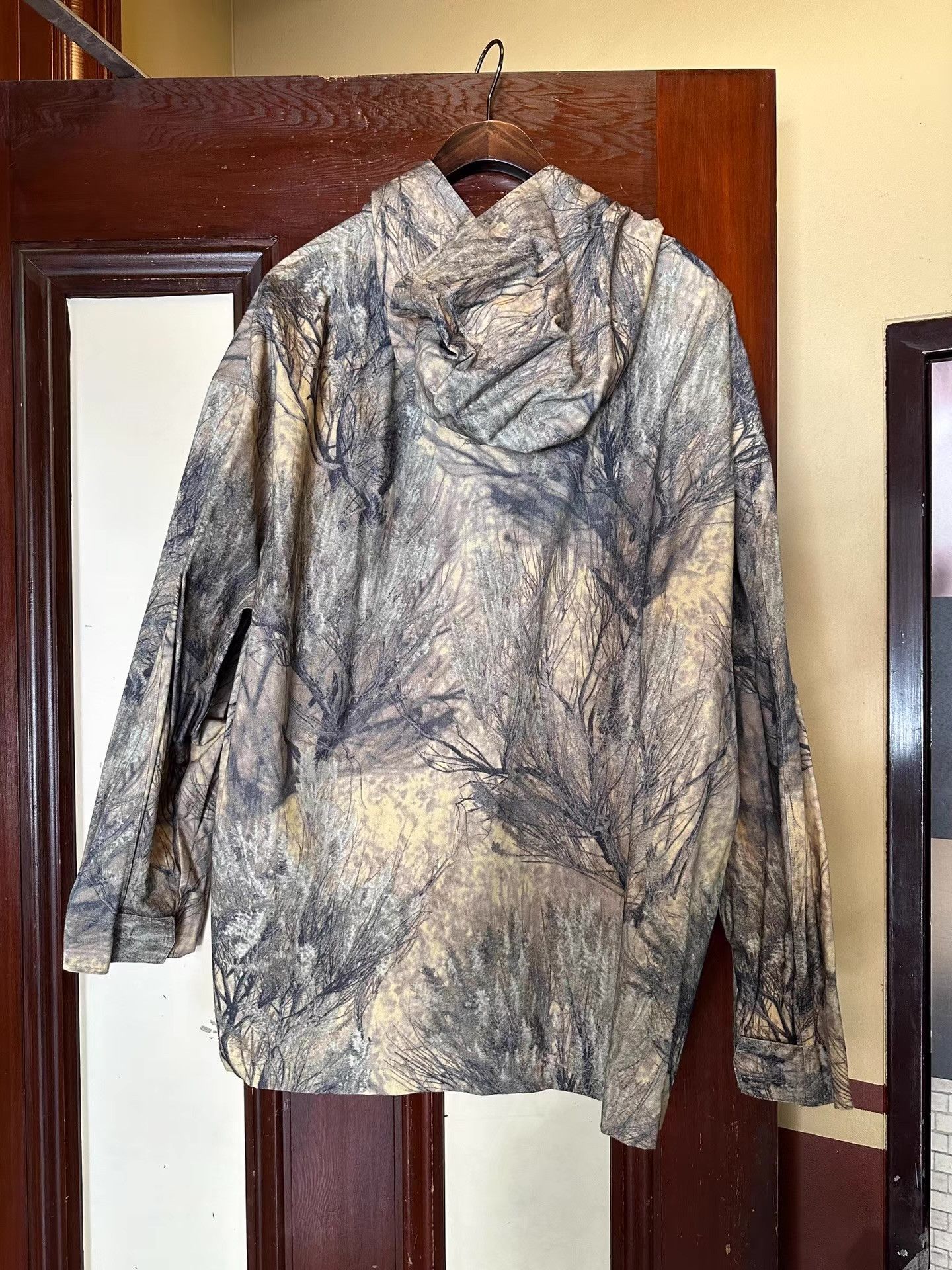 Yeezy YEEZY Season 4 Camo Pullover Windbreaker Ｑ25 Size US L / EU 52-54 / 3 - 2 Thumbnail