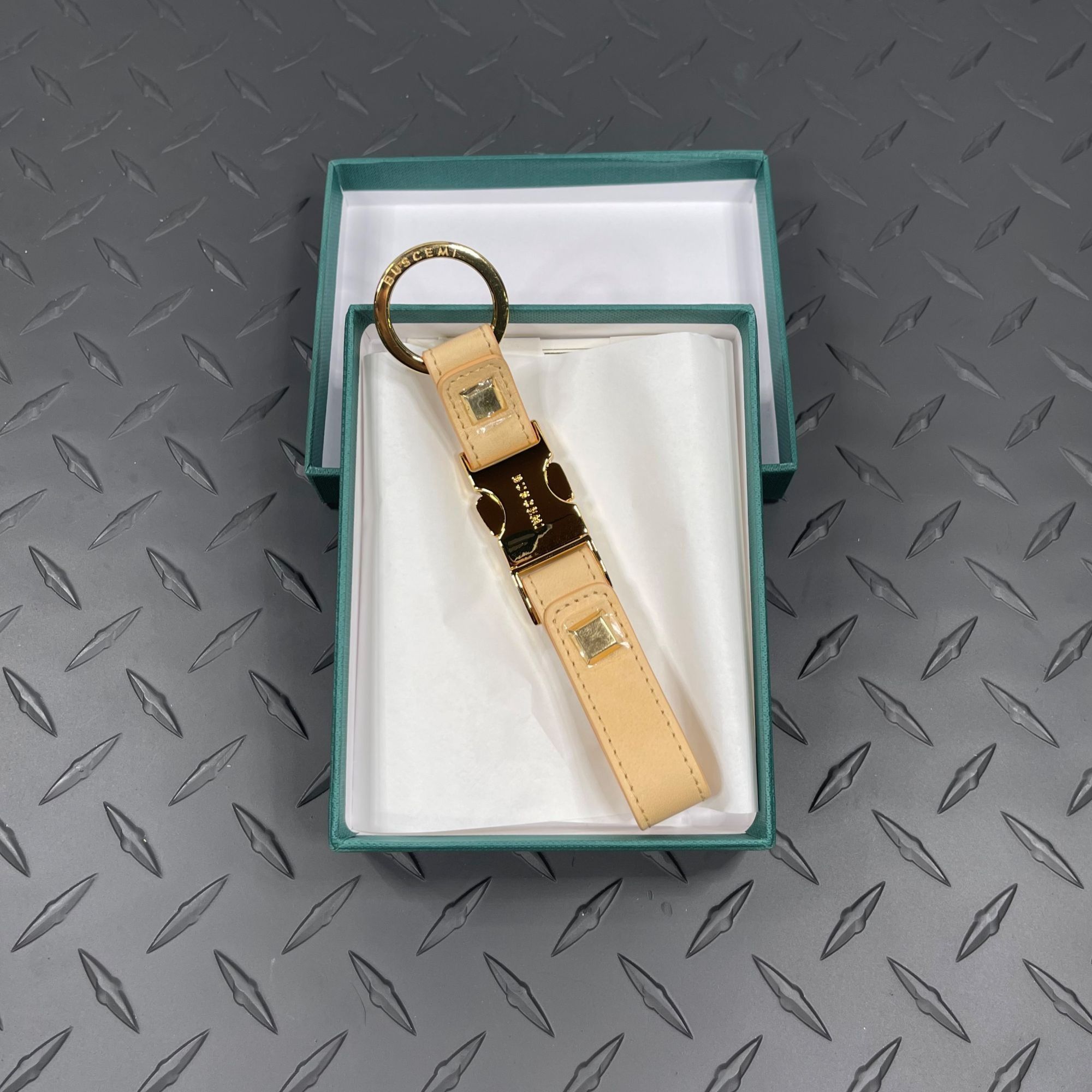 Buscemi Buscemi Clip Keyholder Flat Natural Leather Size ONE SIZE - 1 Thumbnail