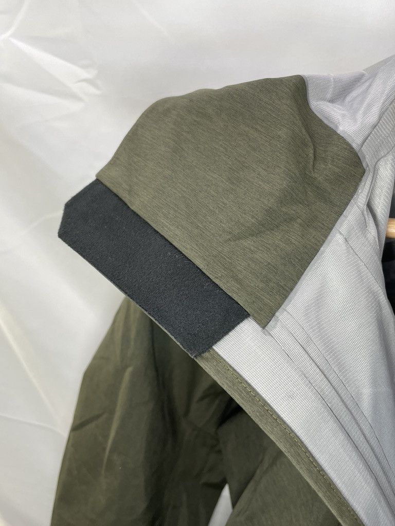 Arc'teryx ARCTERYX Codetta Cinch Long Gore Tex Jacket Coat Size S / US 4 / IT 40 - 16 Thumbnail