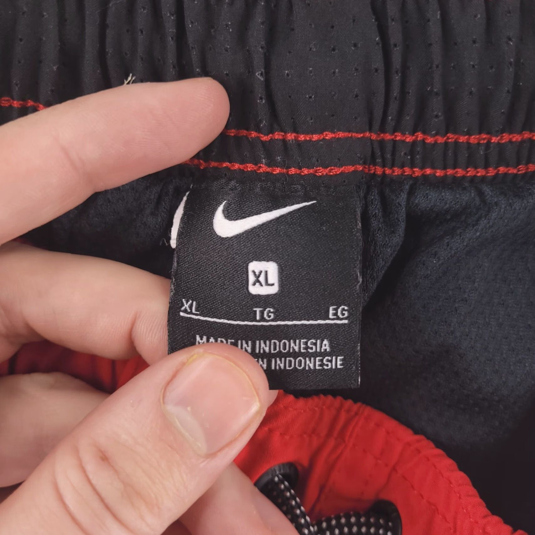 Nike Nike Swim Trunks Mens Large Red Above Knee Shorts Bottoms Size US 33 - 6 Thumbnail