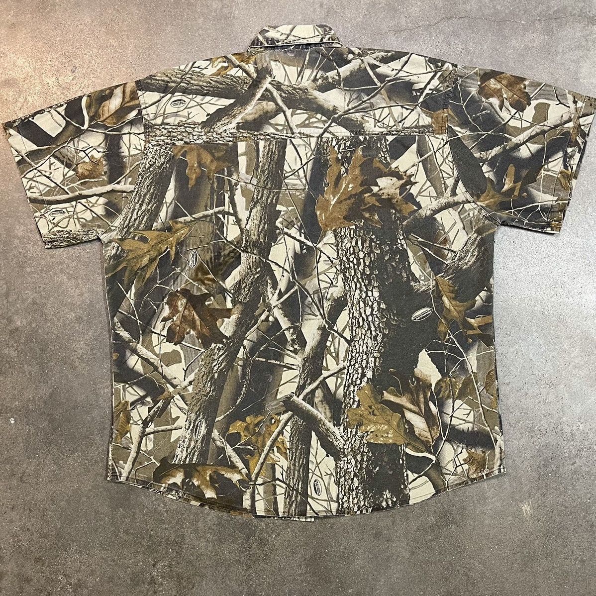 Woolrich Woolen Mills Vintage Woolrich Realtree Hardwoods Camo Button Shirt Size US L / EU 52-54 / 3 - 3 Thumbnail