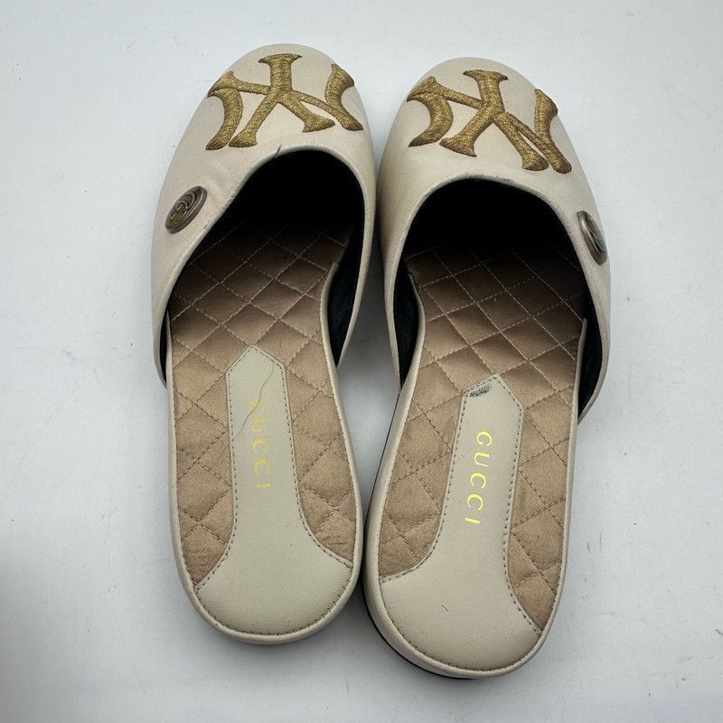 Gucci Gucci X NY Fashion Print Casual Slide Sandals Size US 6 / EU 39 - 3 Thumbnail