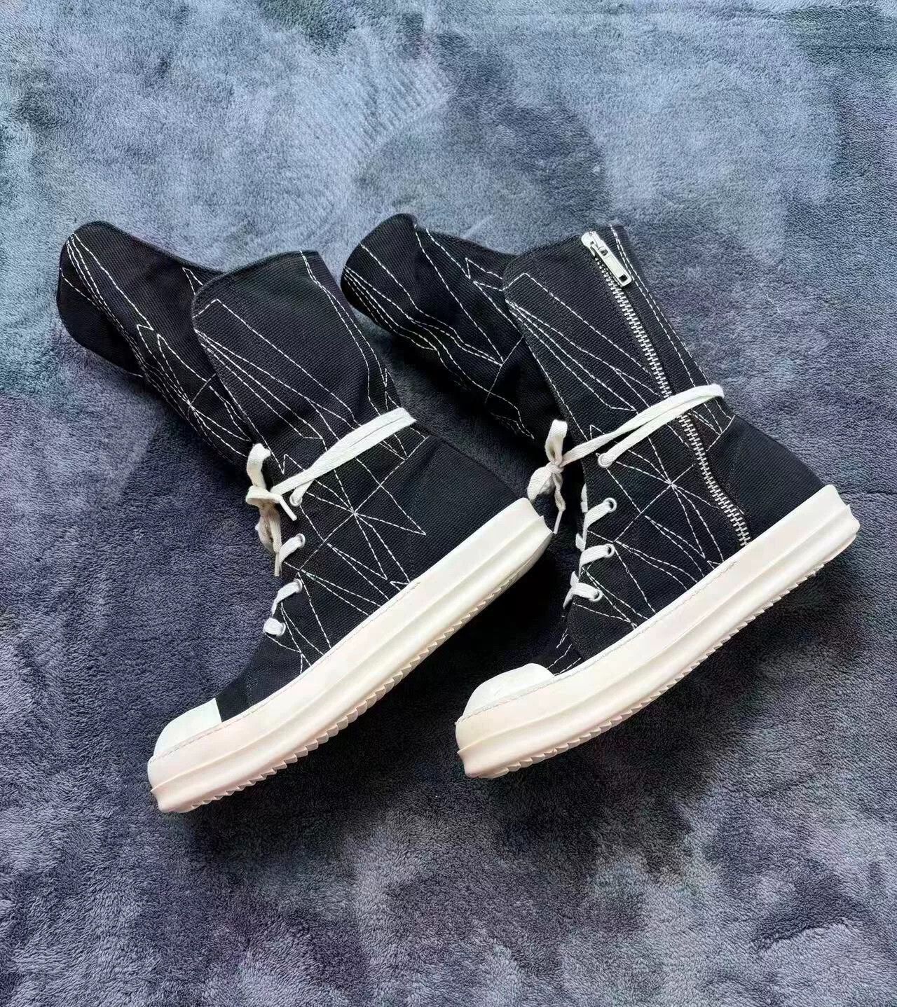 Rick Owens Rick Owens Canvas White Lowtop Sneakers 42 Men Size US 9 / EU 42 - 1 Thumbnail