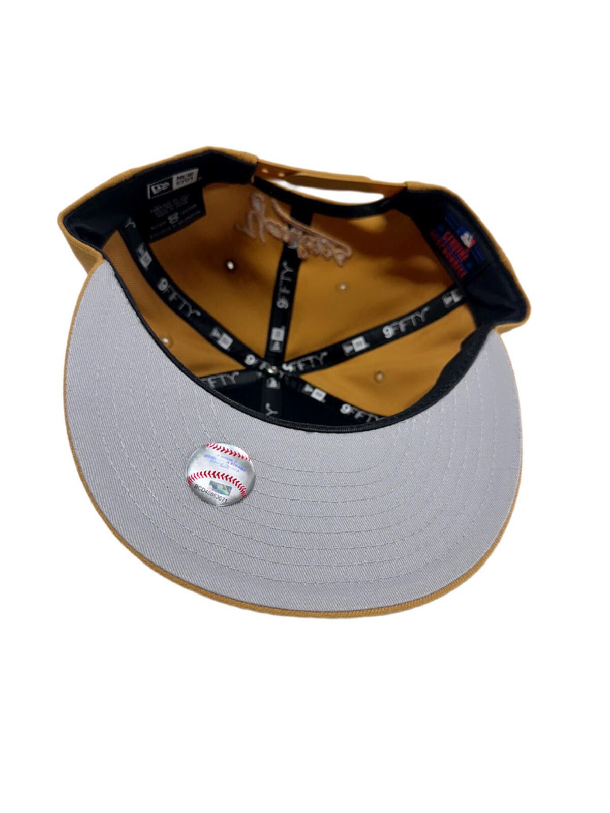 New Era New Era New York Yankees Wheat / Gold 9FIFTY Snapback Size ONE SIZE - 6 Thumbnail