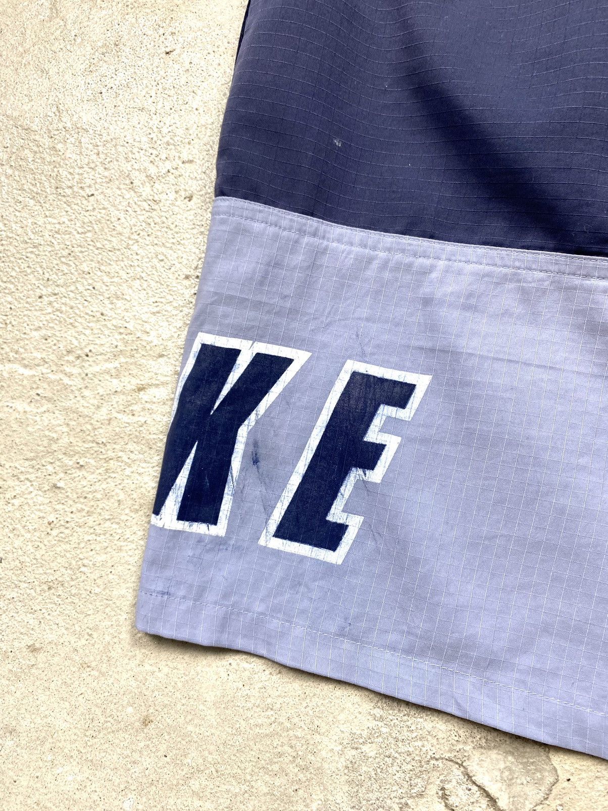 Nike Vintage 1990’s Nike Shorts Big Logo Tn Zm 95 97 Hype Y2K Size US 36 / EU 52 - 11 Thumbnail