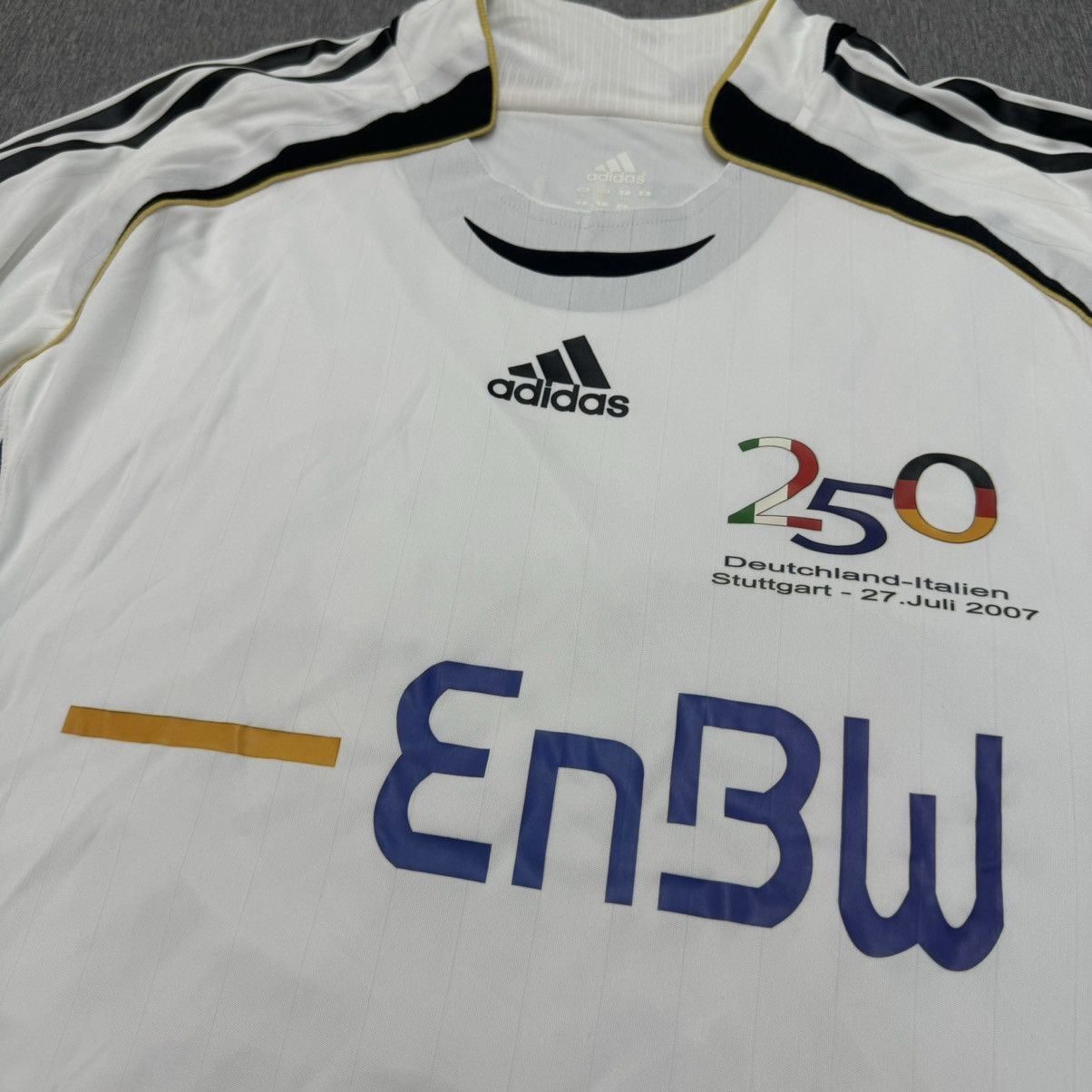 Adidas Germany 2007 special match #18 Matthaus (bnwt) Size US XL / EU 56 / 4 - 3 Thumbnail