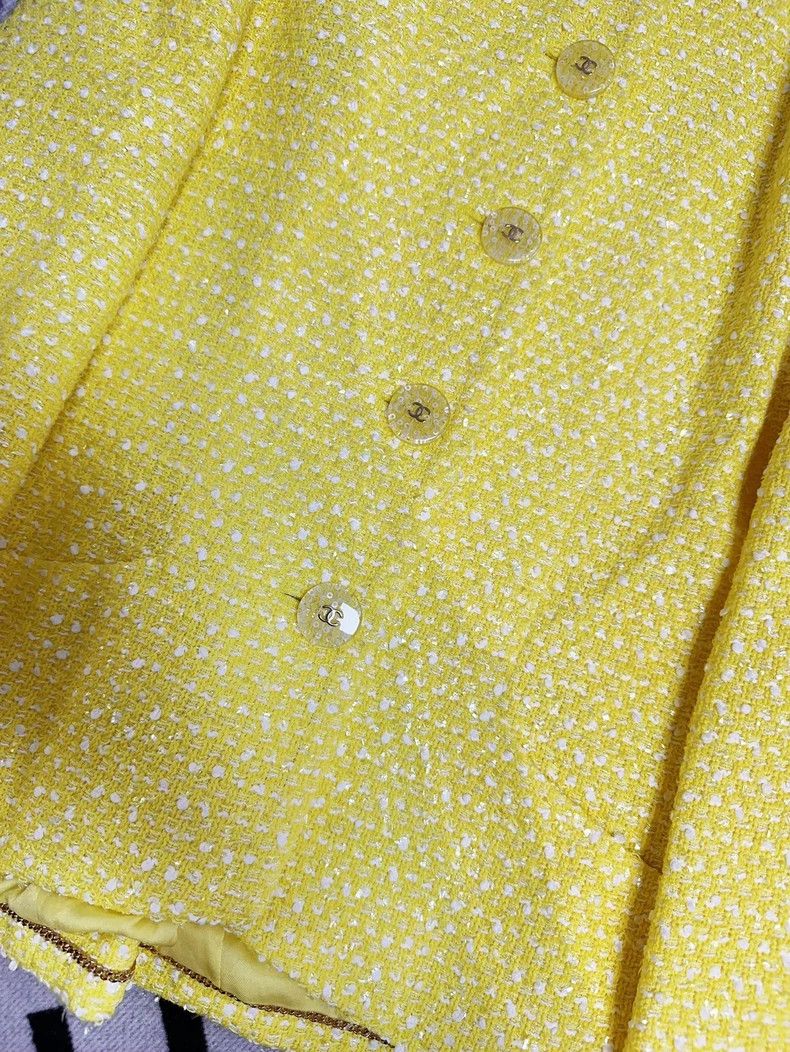Chanel Chanel 19S yellow and white stand-up collar braided soft t Size XS / US 0-2 / IT 36-38 - 3 Thumbnail
