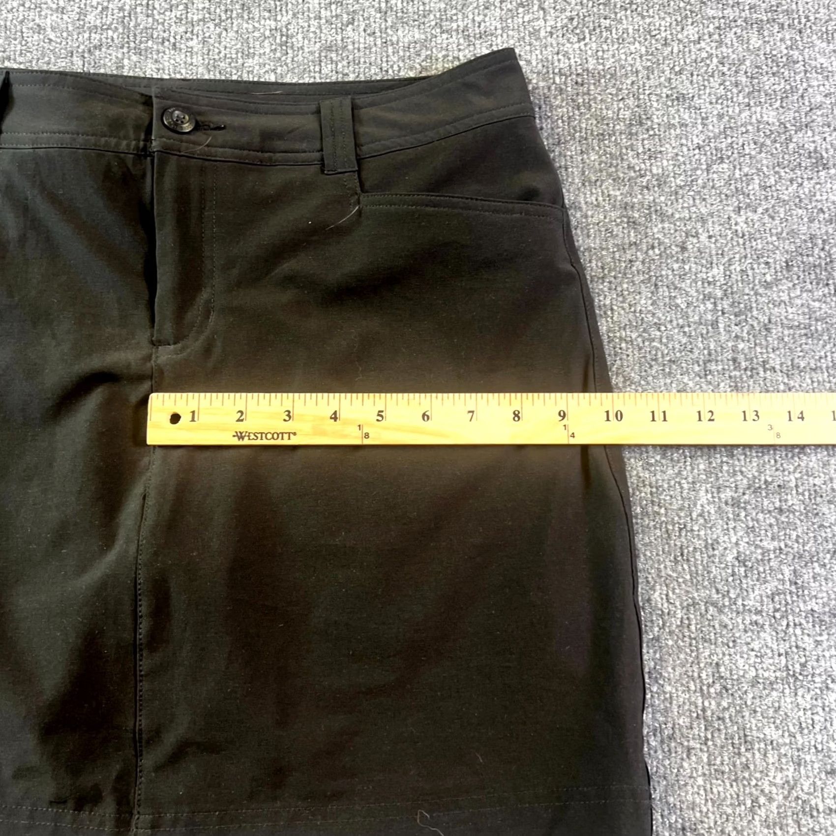 Eddie Bauer Eddie Bauer Skort Women 8 Black Stretch A-Line Golf Skirt Performance Activewear Skort Womens Black 8 Athletic Golf Clothing Size 30" / US 8 / IT 44 - 5 Thumbnail