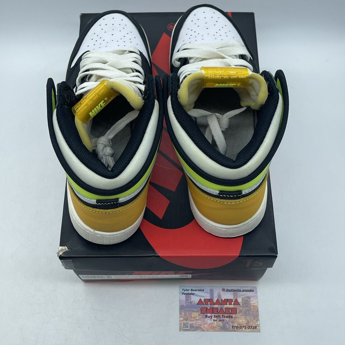 Jordan Brand Air Jordan 1 volt gold Size US 7 / EU 40 - 6 Thumbnail