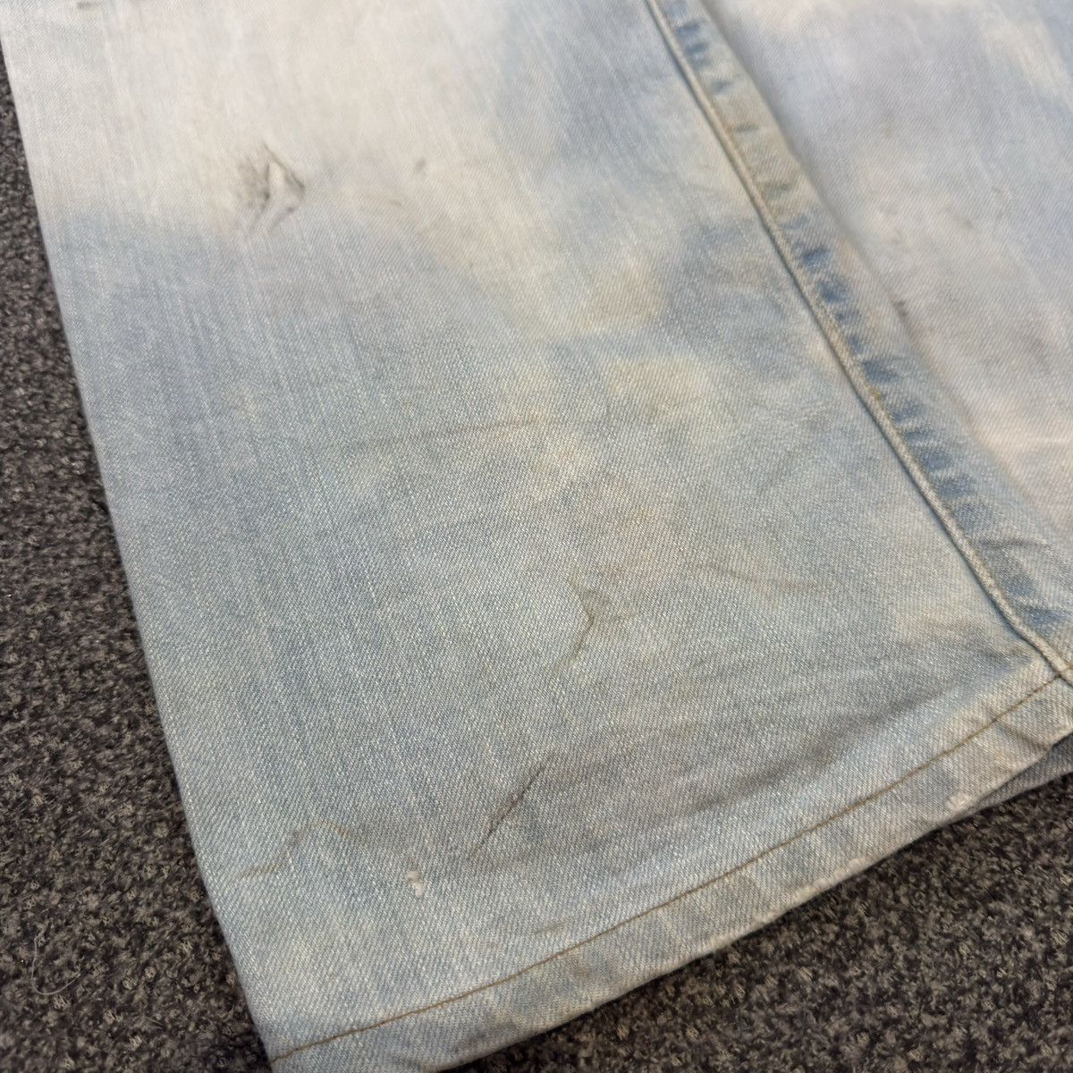 Levi's Made & Crafted y2k Splash 2 Tone Levis 501 Thrashed Denim Baggy Flared Size US 31 - 16 Thumbnail