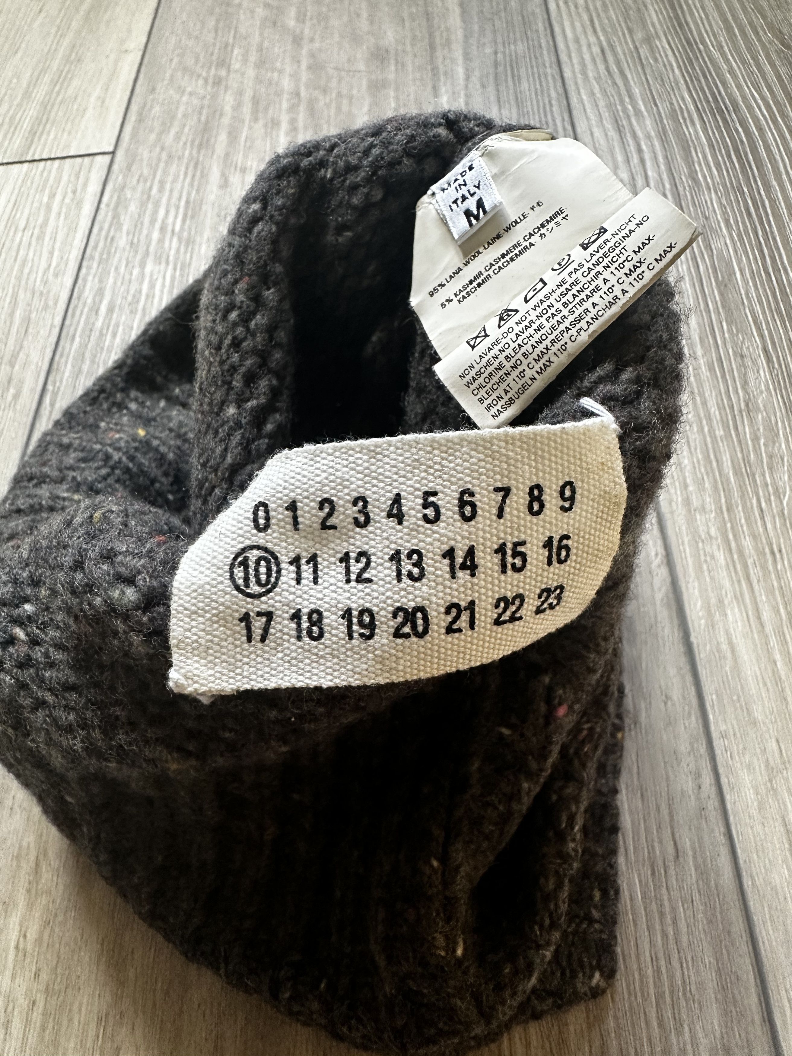 Maison Margiela Maison Margiela Wool/Silk Blend Beanie Size ONE SIZE - 5 Thumbnail