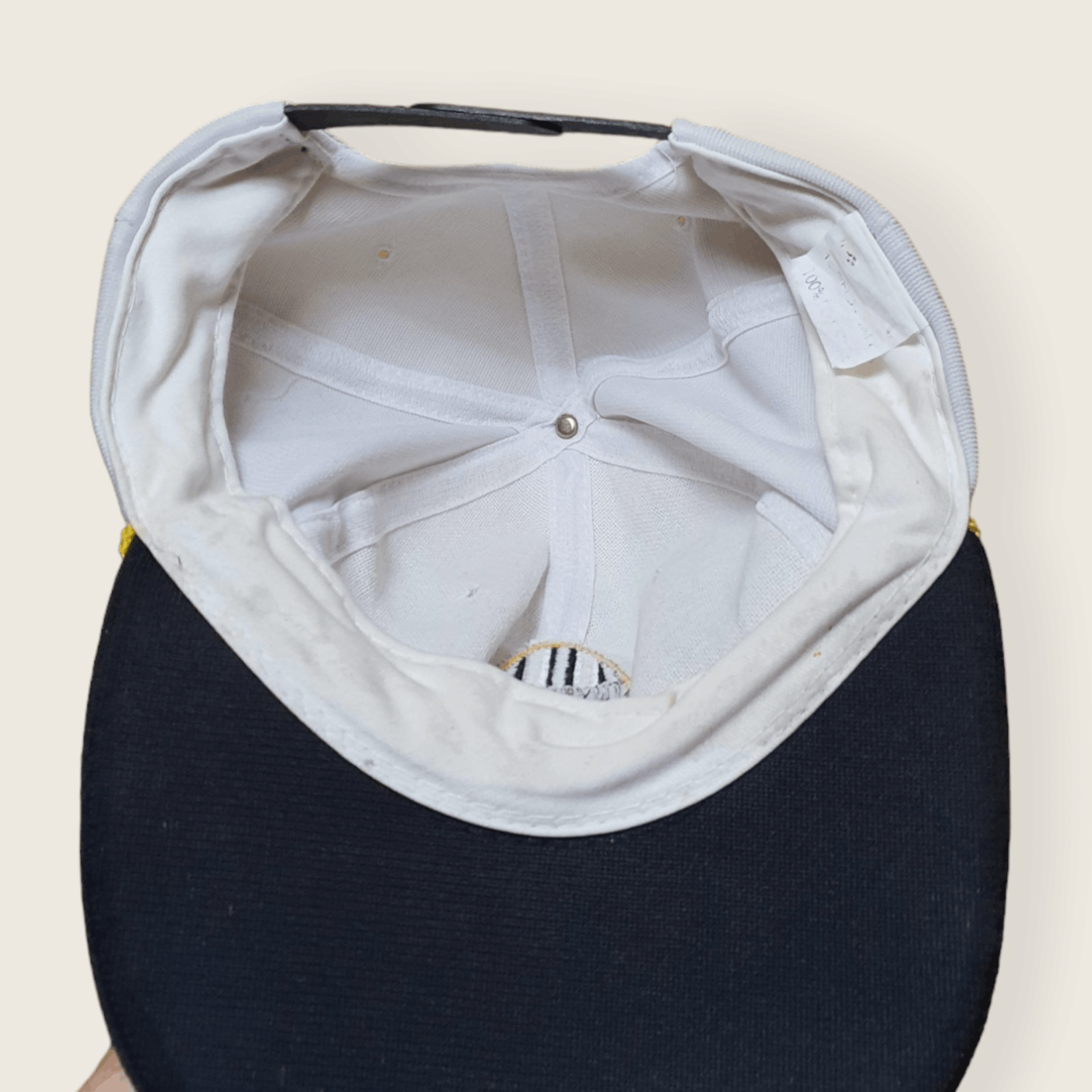Vintage Juventus Vintage Hat Size ONE SIZE - 5 Thumbnail