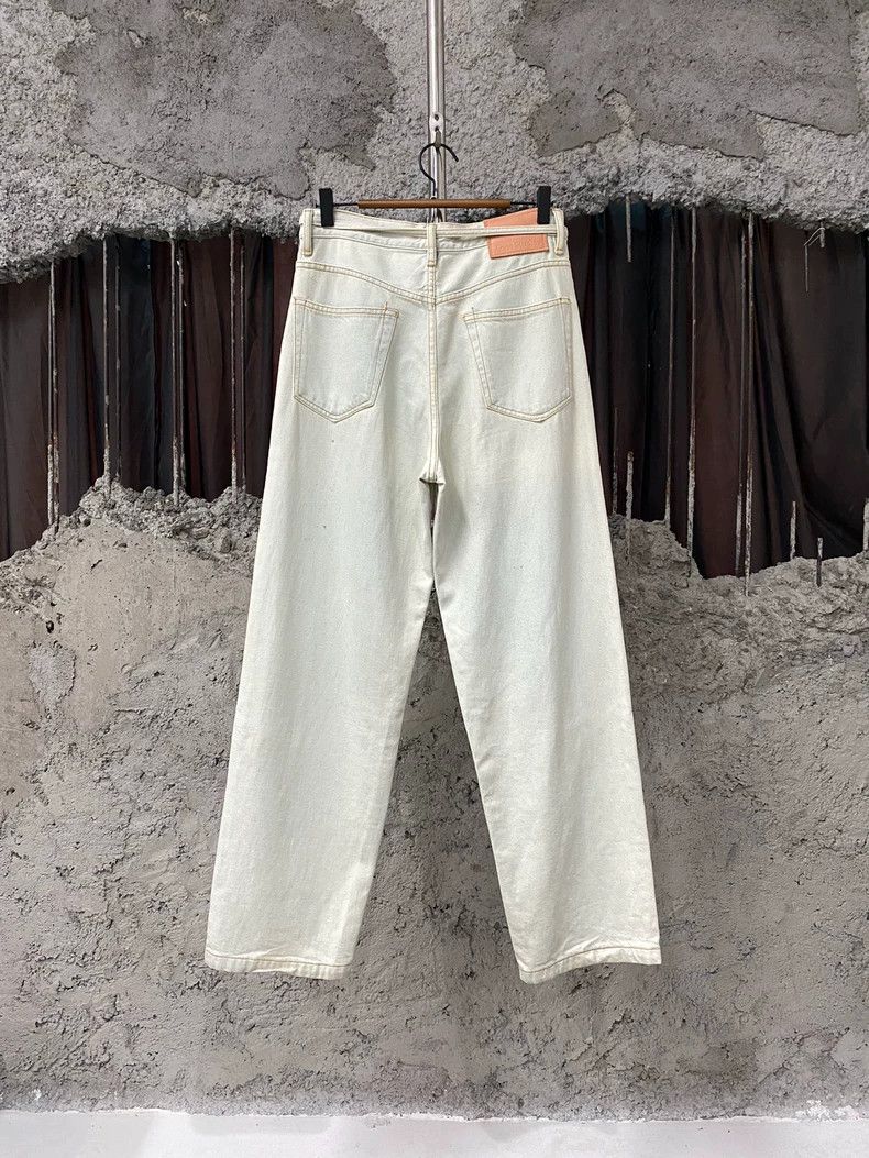 Acne Studios Acne Studios Beige jeans and trousers Size US 26 / EU 42 - 2 Thumbnail