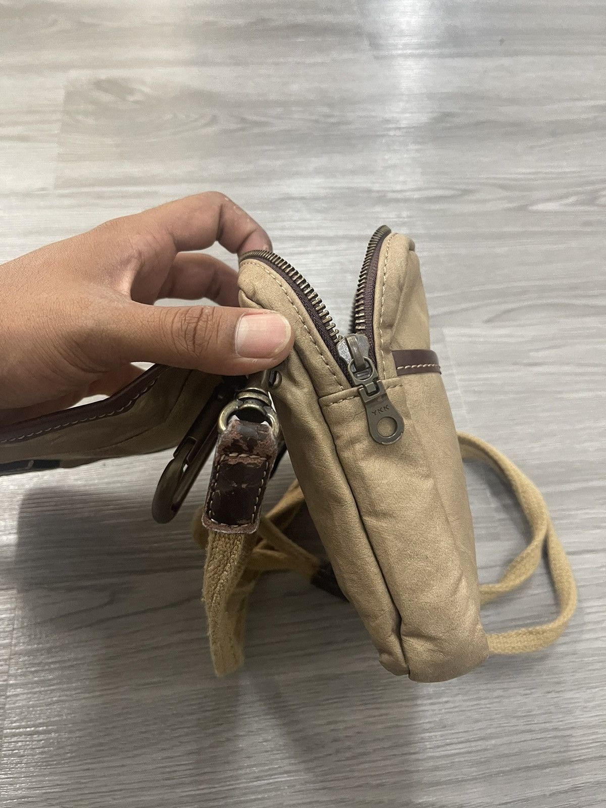 Japanese Brand × Takeo Kikuchi Unisex Takeo Kikuchi Quick Pocket Leather Crossbody bag Size ONE SIZE - 20 Thumbnail