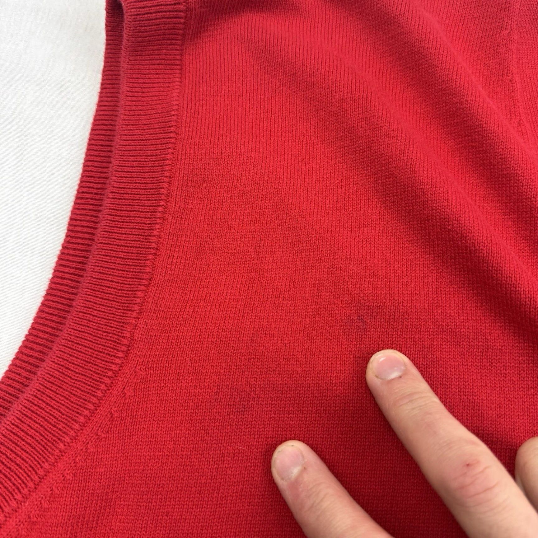 Disney VINTAGE Mickey Mouse Golf Sweater Vest Men XL Red V-Neck 90s Disney World/Mickey Golf Mens XL Red 90s Vintage Size US XL / EU 56 / 4 - 4 Thumbnail