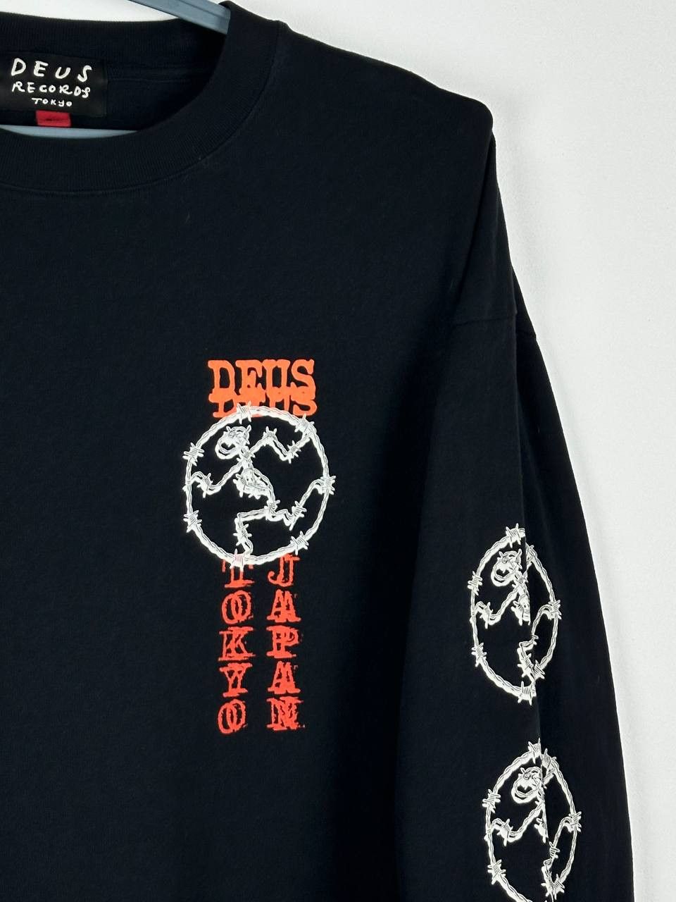 Deus Ex Machina Deus Ex Records Machina Encryption Longsleeve T Shirt Size US L / EU 52-54 / 3 - 5 Thumbnail