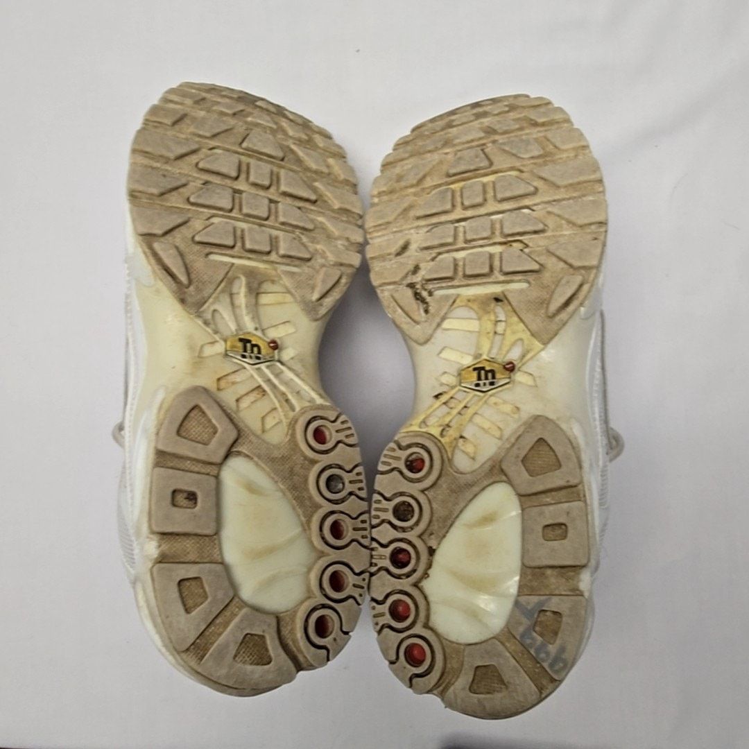 Nike Nike Air Max Plus Sneakers White Mesh Athletic Shoes US 10 Size US 10 / EU 43 - 5 Thumbnail