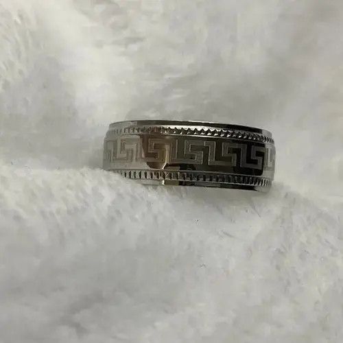 Other Size 10 Ancient Ring Size ONE SIZE - 3 Thumbnail