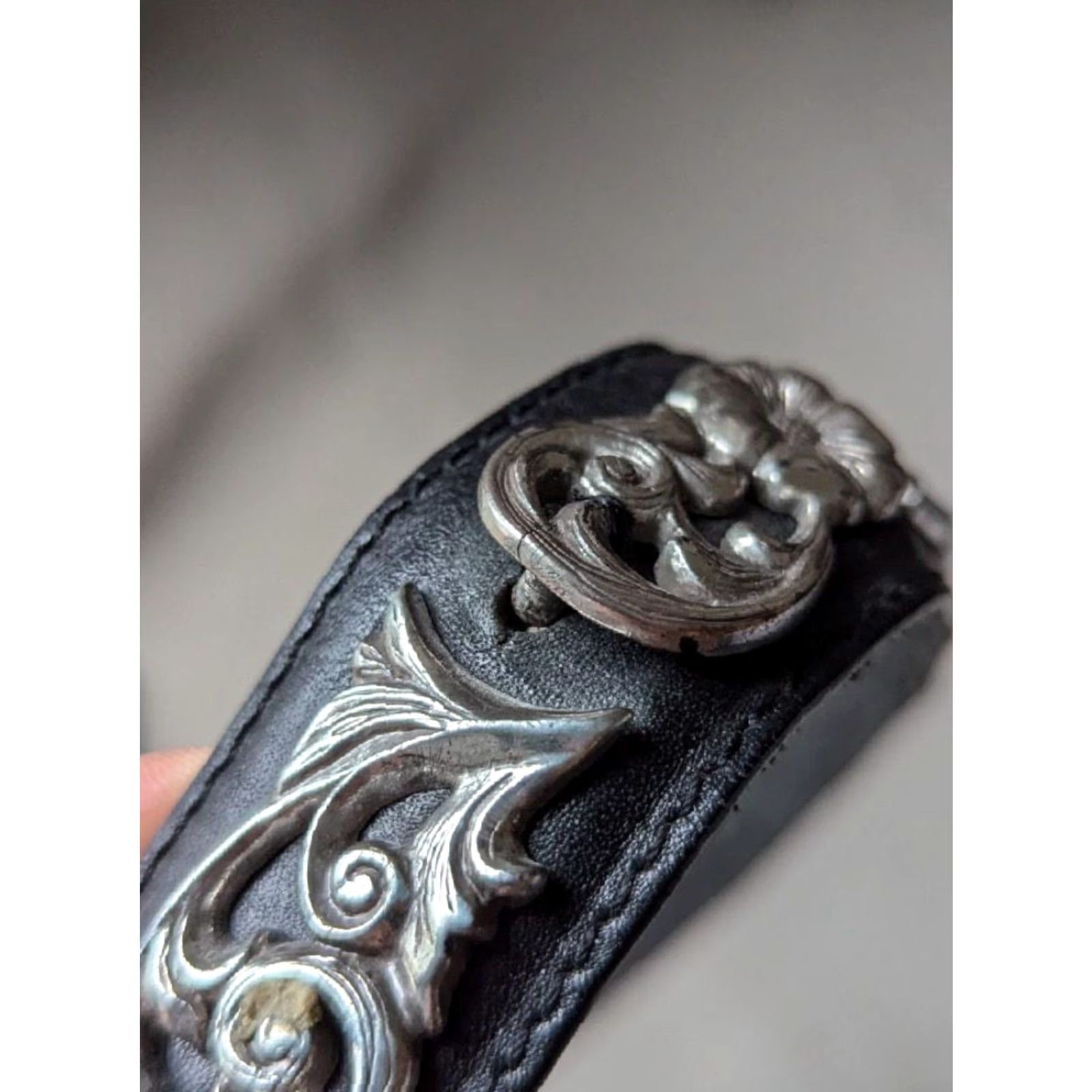 Tony Lama VINTAGE Tony Lama belt Unisex Adults Belt BLACK 1-1/4 wide leather WESTERN 28 inch buckle studs USA made 26-28 Size 28 - 6 Thumbnail
