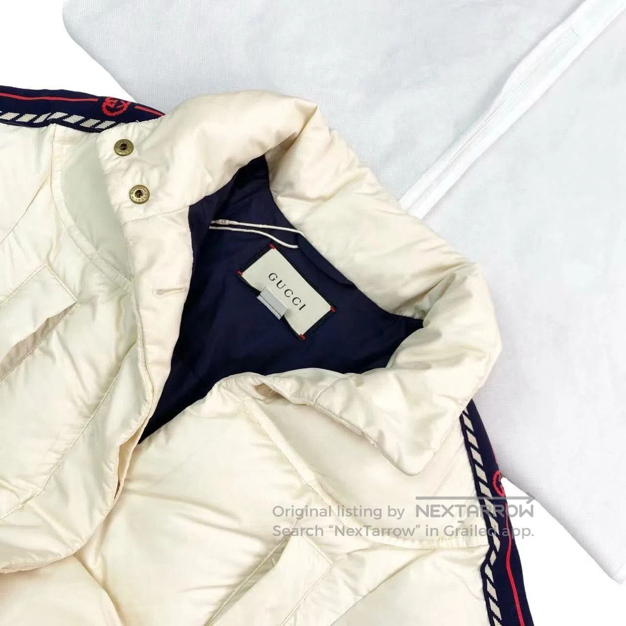 Gucci Guicci White down jacket with logo on both sides| Size XS / US 0-2 / IT 36-38 - 3 Thumbnail