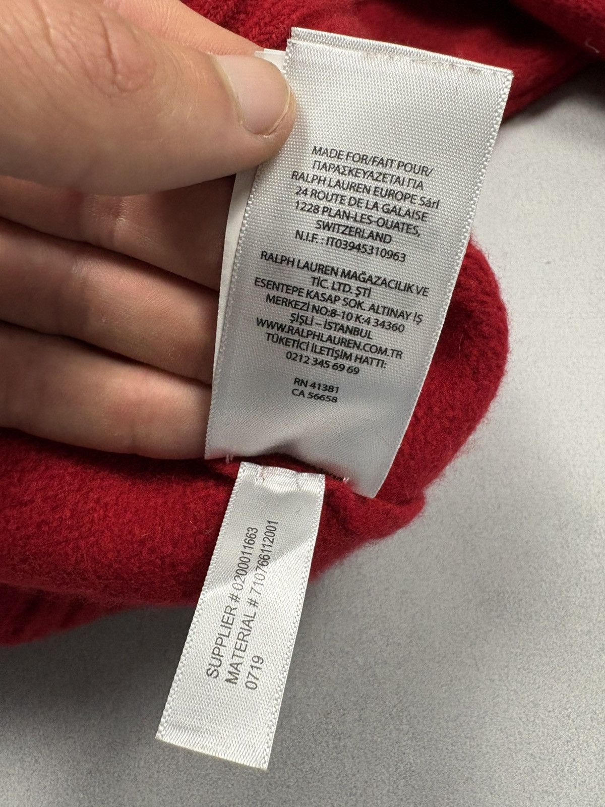 Polo Ralph Lauren Vintage Polo Ralph Lauren Bear Sweater Cashmere Wool S Size S / US 4 / IT 40 - 23 Thumbnail