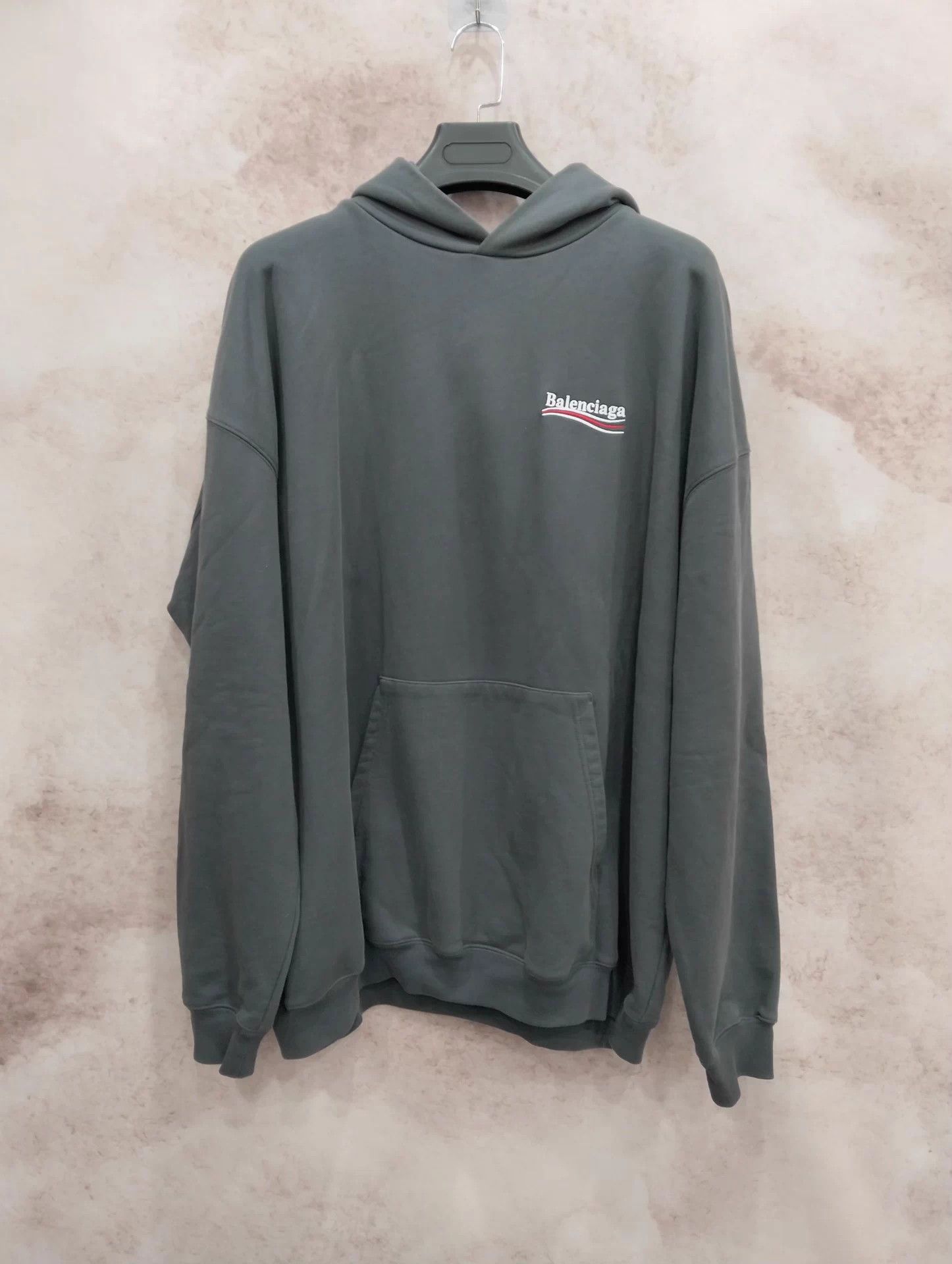 Balenciaga BALENCIAGA Wardrobe hoodie XXS 170 Size US XXS / EU 40 - 1 Thumbnail