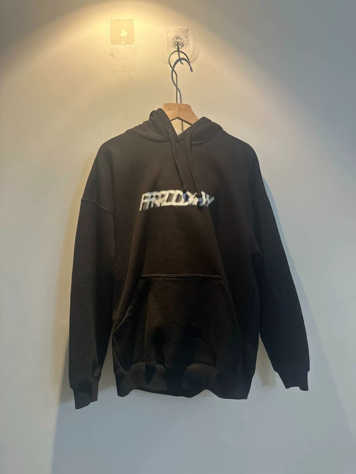 Vetements vetements black hoodie with logo Size US S / EU 44-46 / 1 - 1 Thumbnail