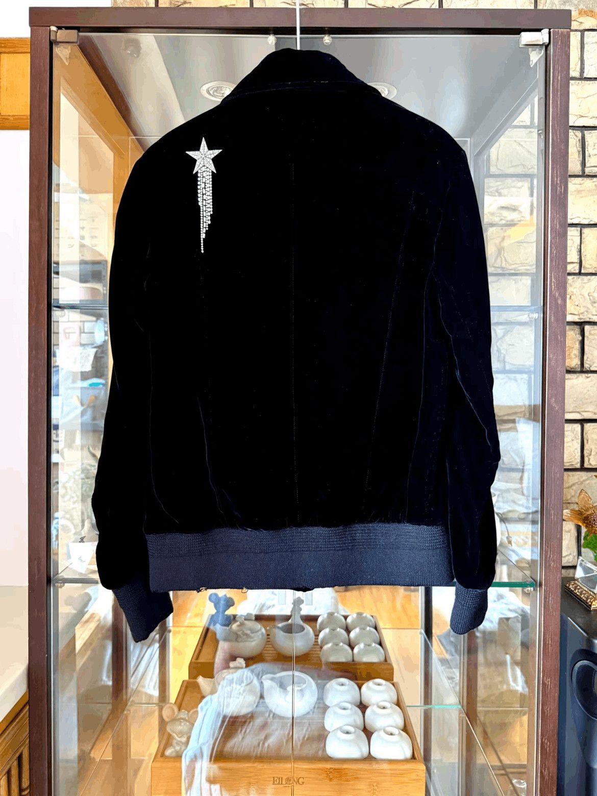 Saint Laurent Paris F38 Saint Laurent Paris 17AW Runway Velvet Crystal Jacket Size US S / EU 44-46 / 1 - 4 Thumbnail
