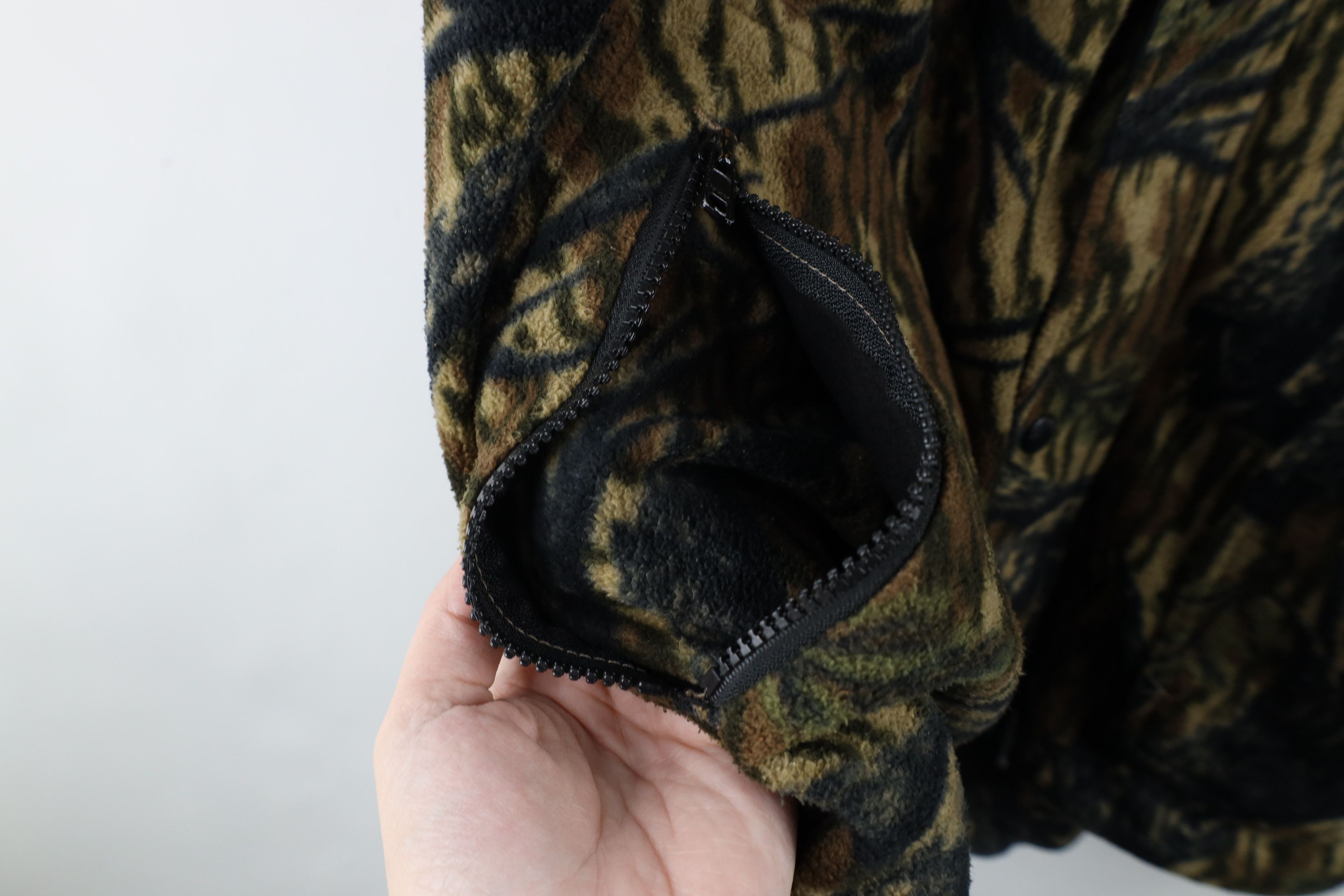 Vintage Vintage 90s Remington Camouflage Fleece Hooded Parka Jacket Size US XL / EU 56 / 4 - 7 Thumbnail