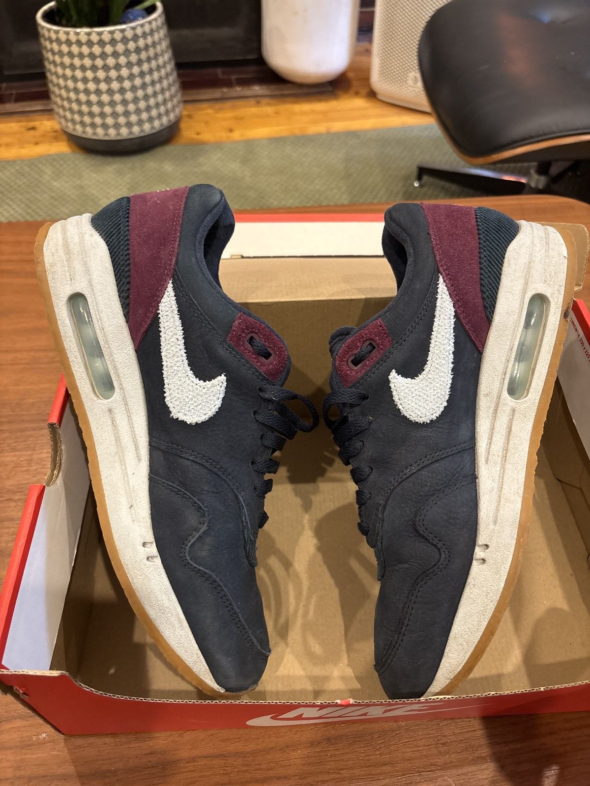 Nike Nike air max 1 dark obsidian size 9.5 Size US 9.5 / EU 42-43 - 5 Thumbnail