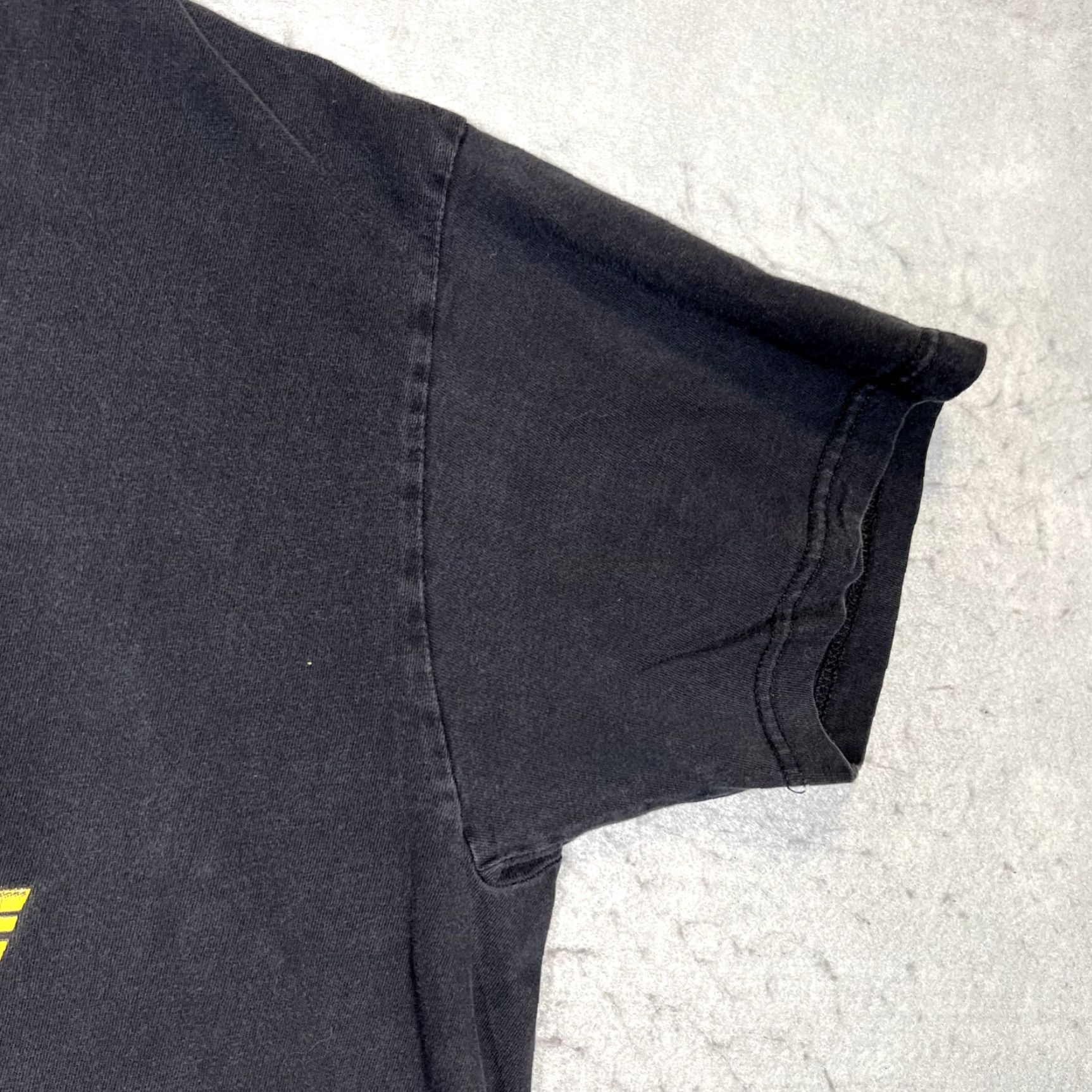 Drew VINTAGE Sun Tees A1 Microphone Phine By The Drew of Public Enemy Shirt Adult 3XL Black Rap Tee Me Shirt Men's 3XL Black Music Shirt Size US XXL / EU 58 / 5 - 5 Thumbnail