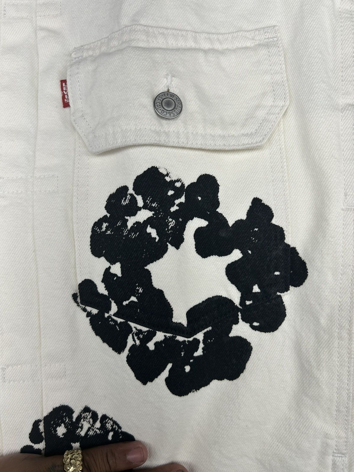 DENIM TEARS × Levi's Denim Tears x Levi's Cotton Wreath Denim Jacket Size US M / EU 48-50 / 2 - 5 Thumbnail