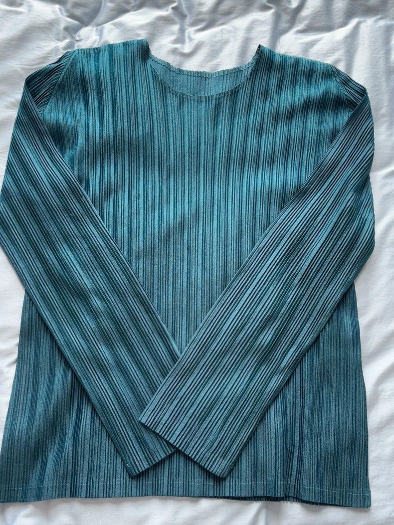 Other Issey Miyake Blue pleated top Size XS / US 0-2 / IT 36-38 - 1 Thumbnail
