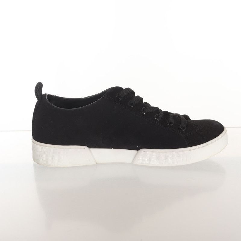 Louis Vuitton Black Casual Sneakers -