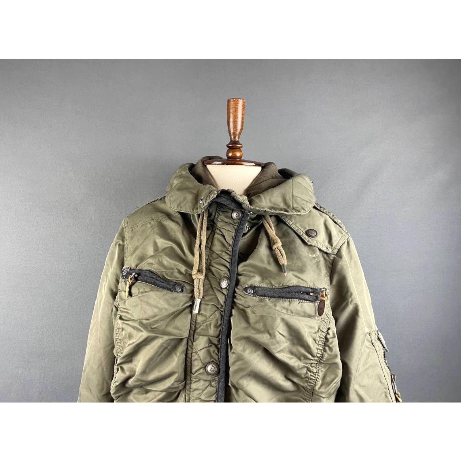 Olive Dreimaster Mens Jacket XL Olive Green Nylon Long Sleeve Zip Pocket Business Casual Travel Size US XL / EU 56 / 4 - 4 Thumbnail