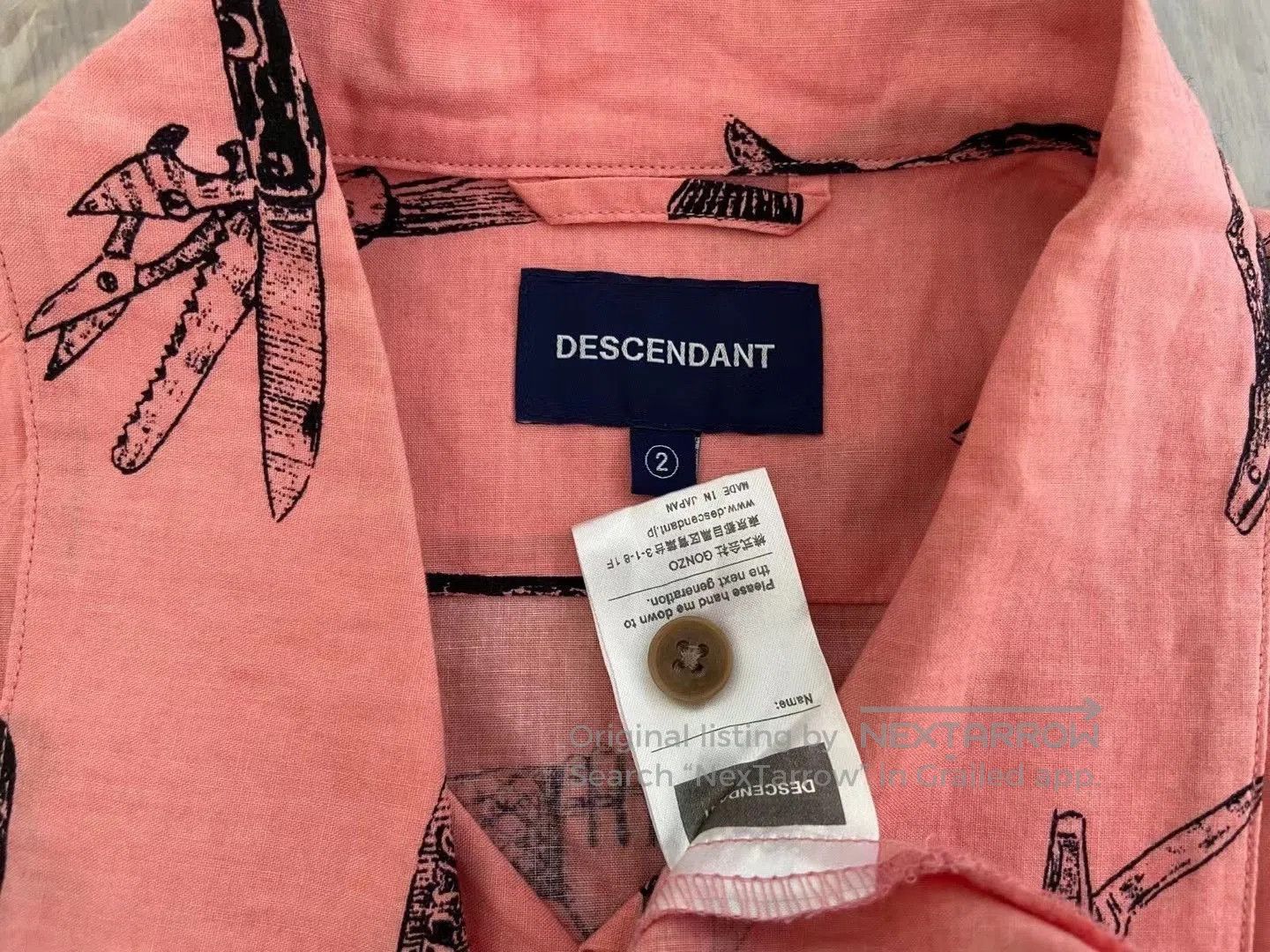Descendant pink short sleeve shirt with fish print. Size US M / EU 48-50 / 2 - 3 Thumbnail