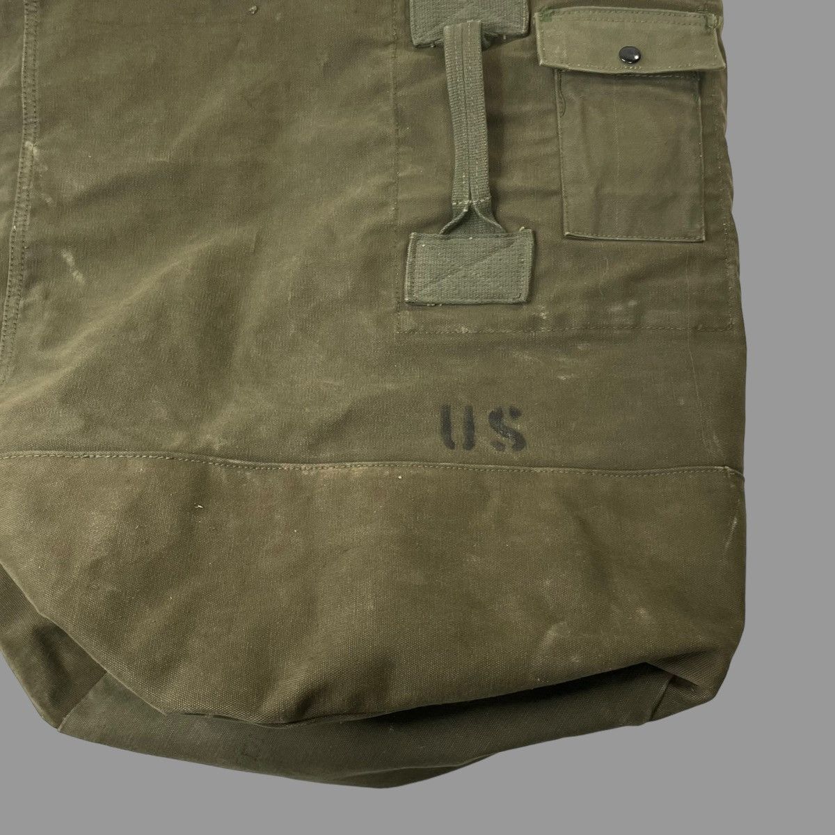 Vintage Vintage 1980s military stenciled bag Size ONE SIZE - 2 Thumbnail