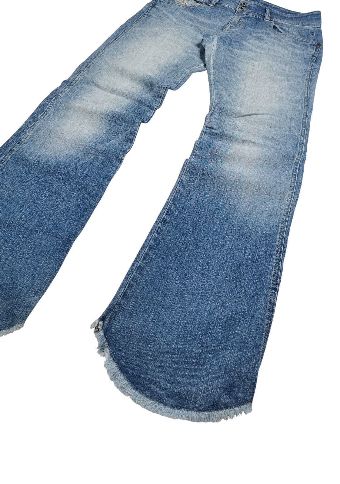 Diesel Vintage y2k Diesel Flared Bootcut Jeans 🟦Size 32x33 Size 32" / US 10 / IT 46 - 3 Thumbnail