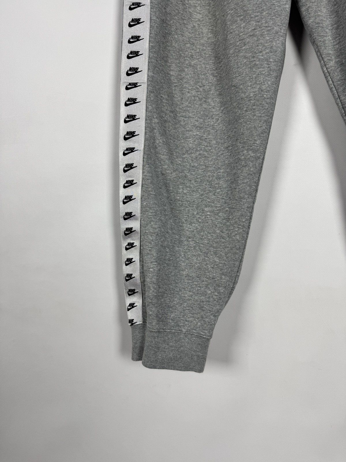 Nike Men’s Nike Tracksuit Set Hoodie Joggers Grey Logo Tape XL Size US XL / EU 56 / 4 - 19 Thumbnail